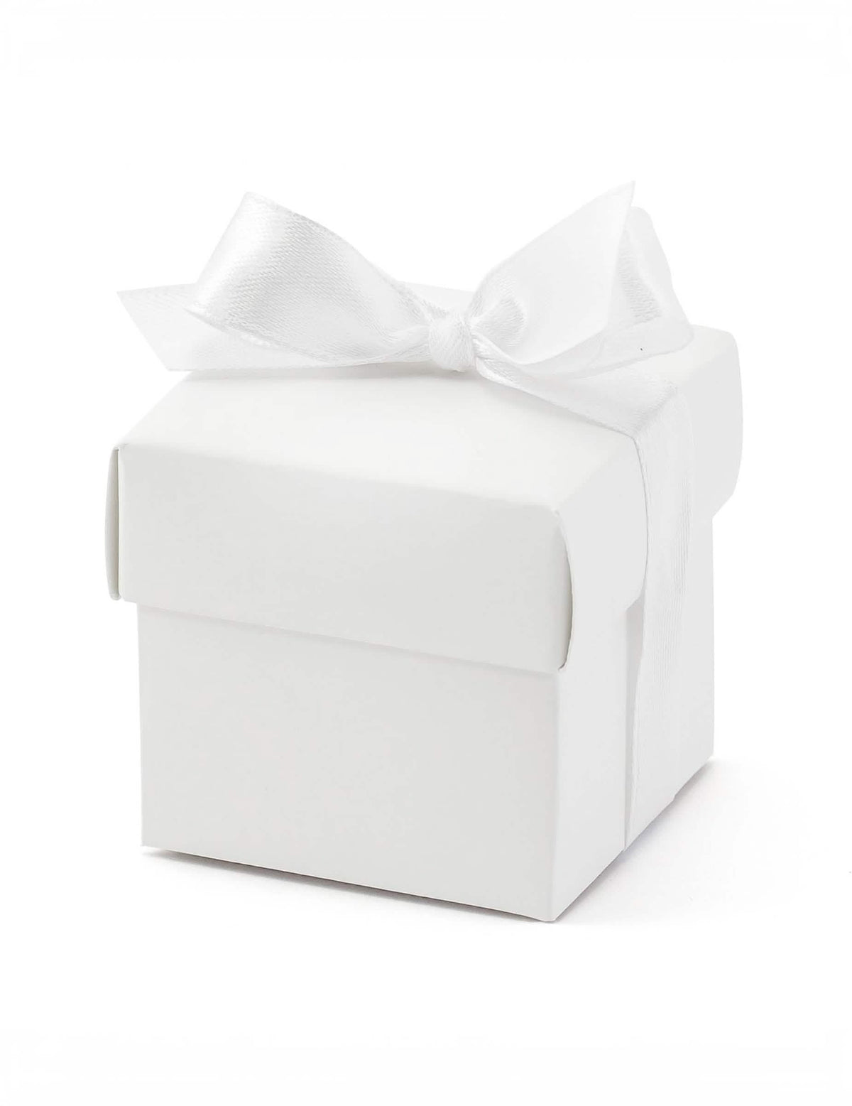 Close-up of the ribbon on the cardboard box for a wedding