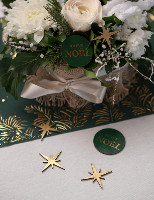 10 decorações de mesa Folhas de ouro em madeira verde abeto 5 cm