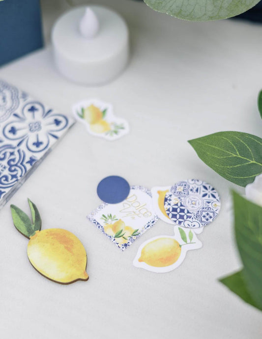 12 confetes de limão em madeira amarelo e verde decoração de mesa