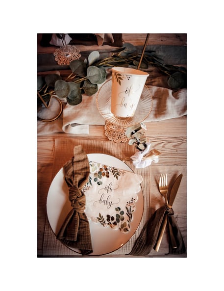 Detalhe da decoração de mesa dos guardanapos de papel Oh Baby Eucalyptus para baby shower