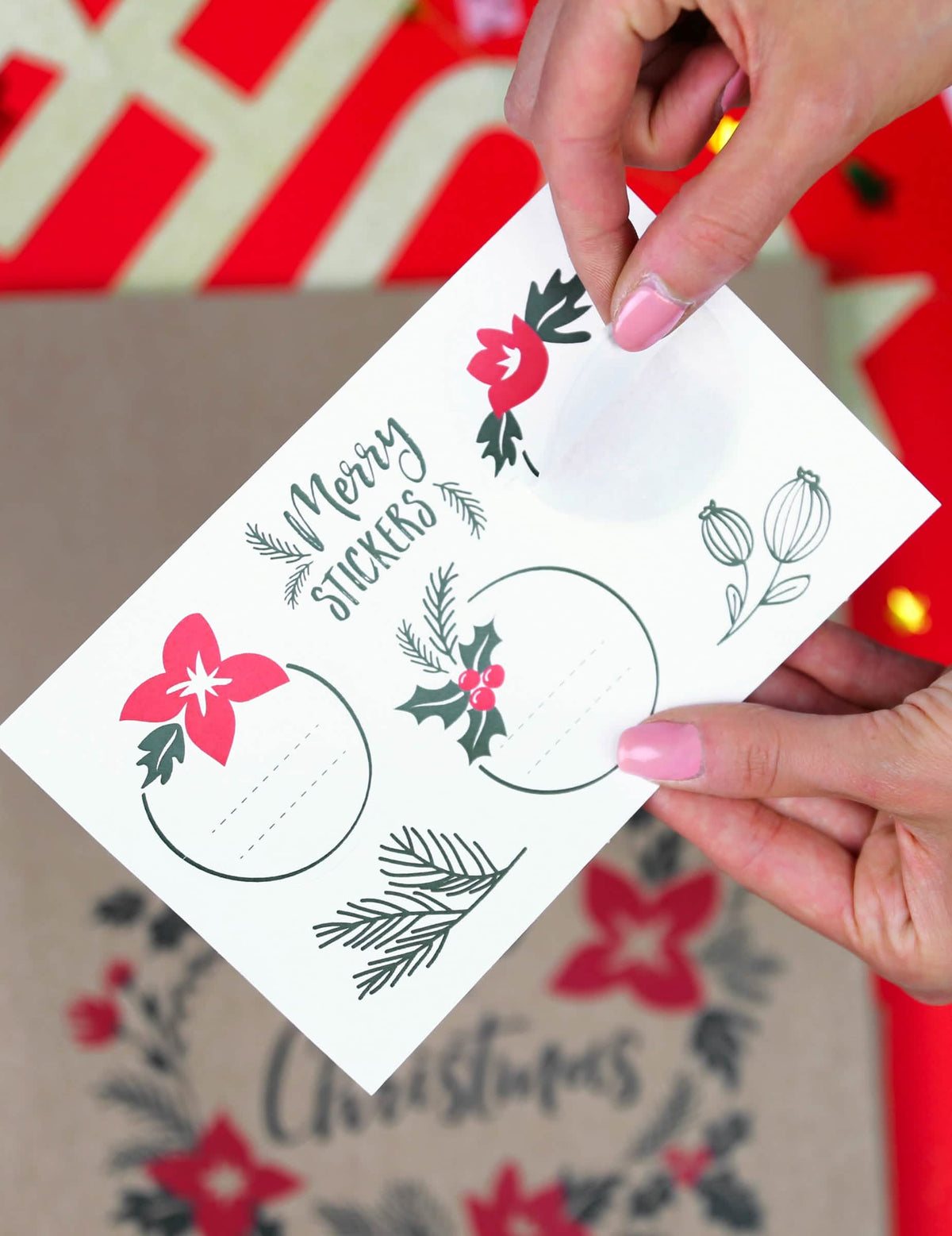 Detalhe da folha de autocolantes dos sacos de prenda Merry little christmas para natal