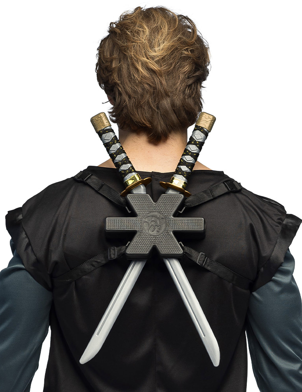 Vue de dos des épées croisées des accessoires épées samouraï super héros