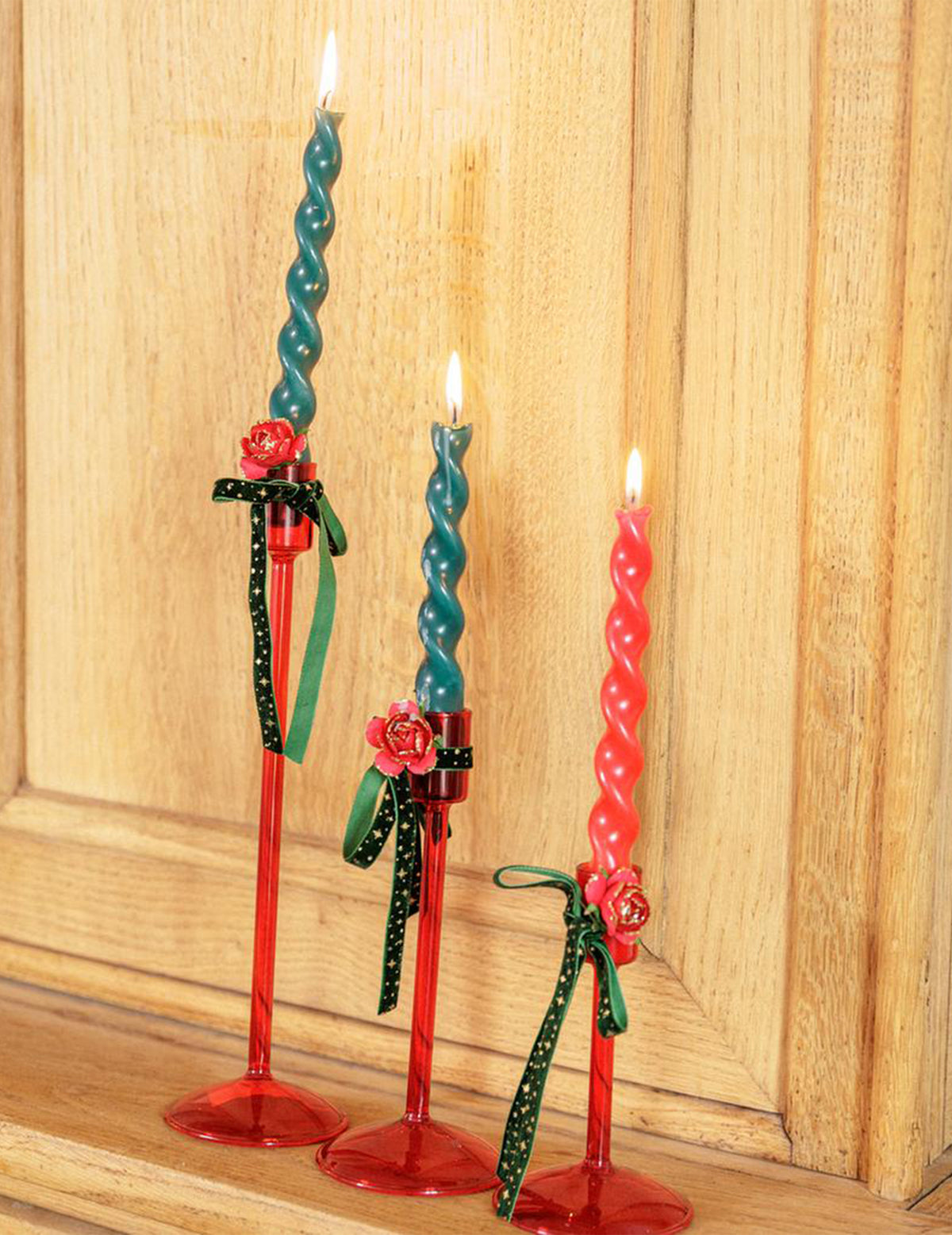 Candelabro Elegance em vidro vermelho 15 cm