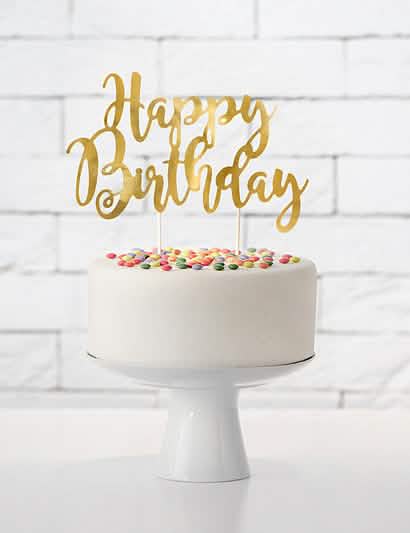 Mise en situation sur un gâteau du cake topper en carton Happy Birthday