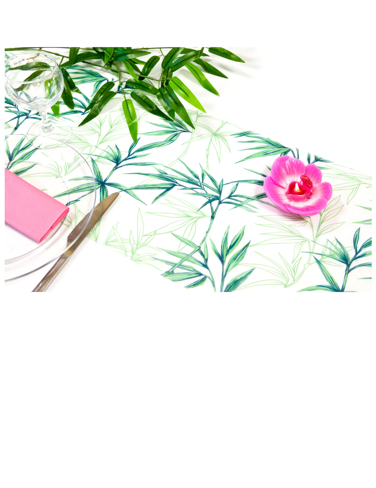 Mise en situation du chemin de table intissé feuillage bambou