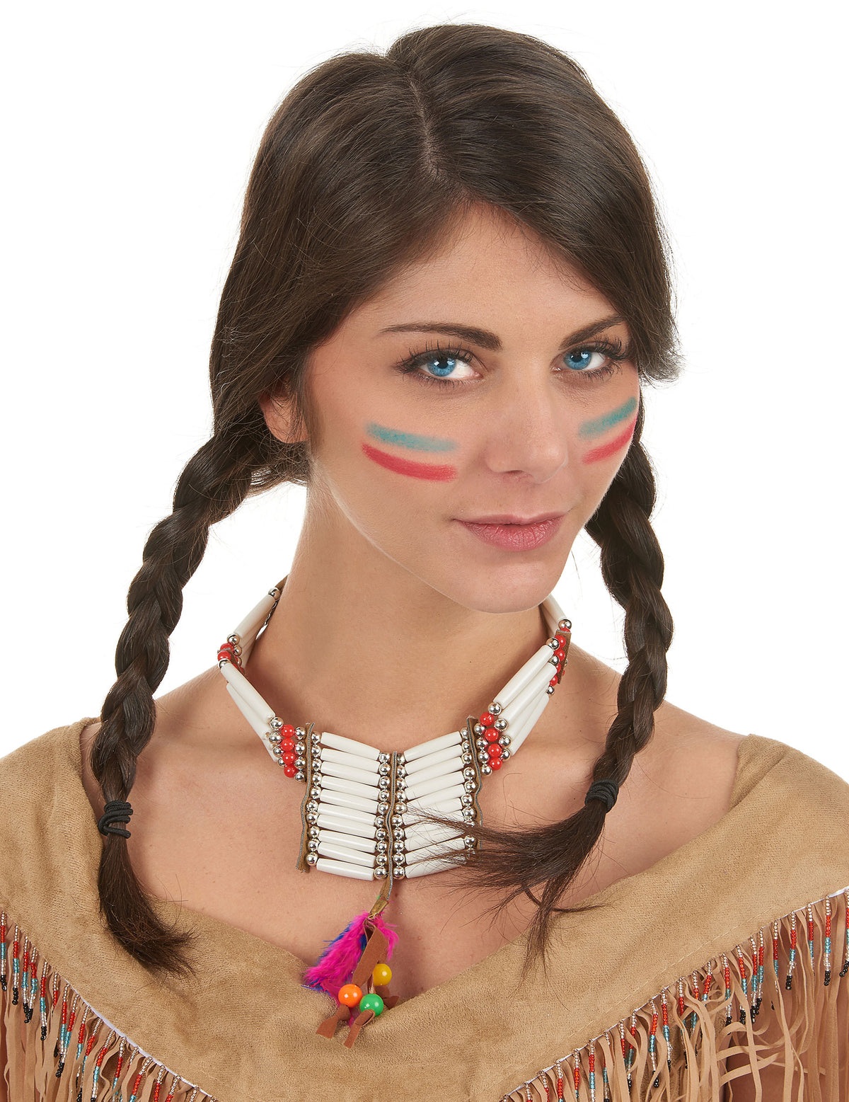 Gros plan du collier indien pour femme