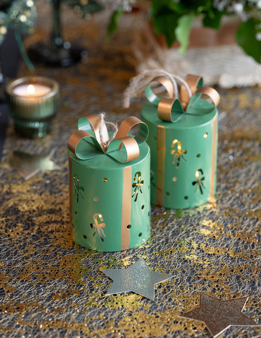 Decoração de presente rendilhada em metal verde pinheiro 7 x 10,5 cm