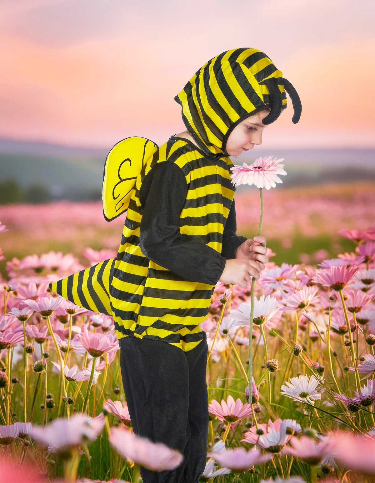 Vue de profil du déguisement d'abeille pour enfant