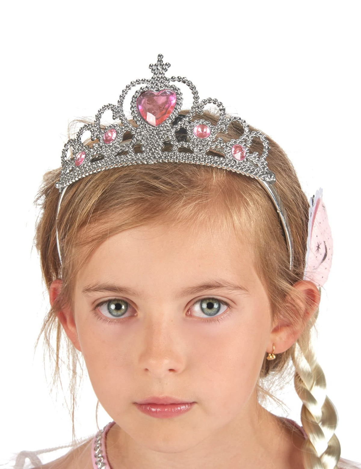 Grande plano sobre a tiara do disfarce e acessórios de princesa