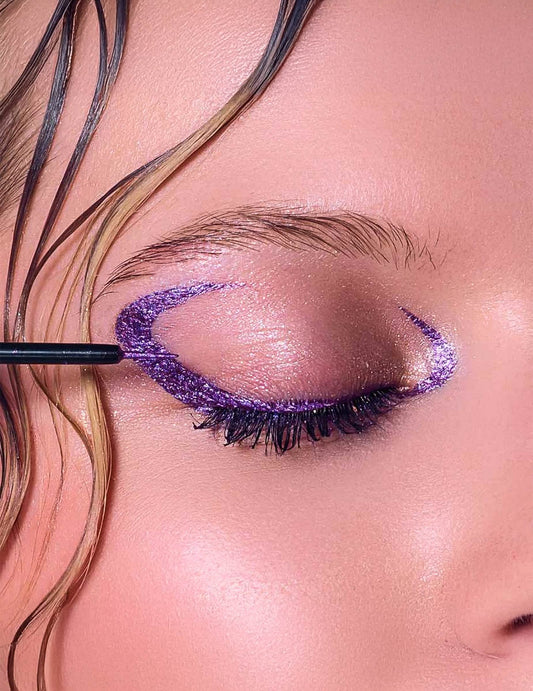 Eyeliner com glitter violeta Si si la paillette™