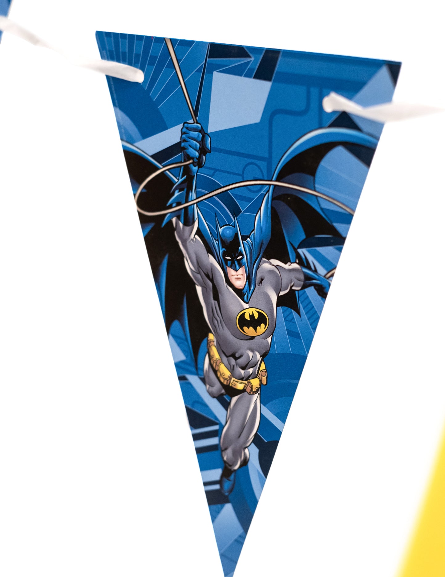 Détail d'un fanion de la guirlande à fanions Batman