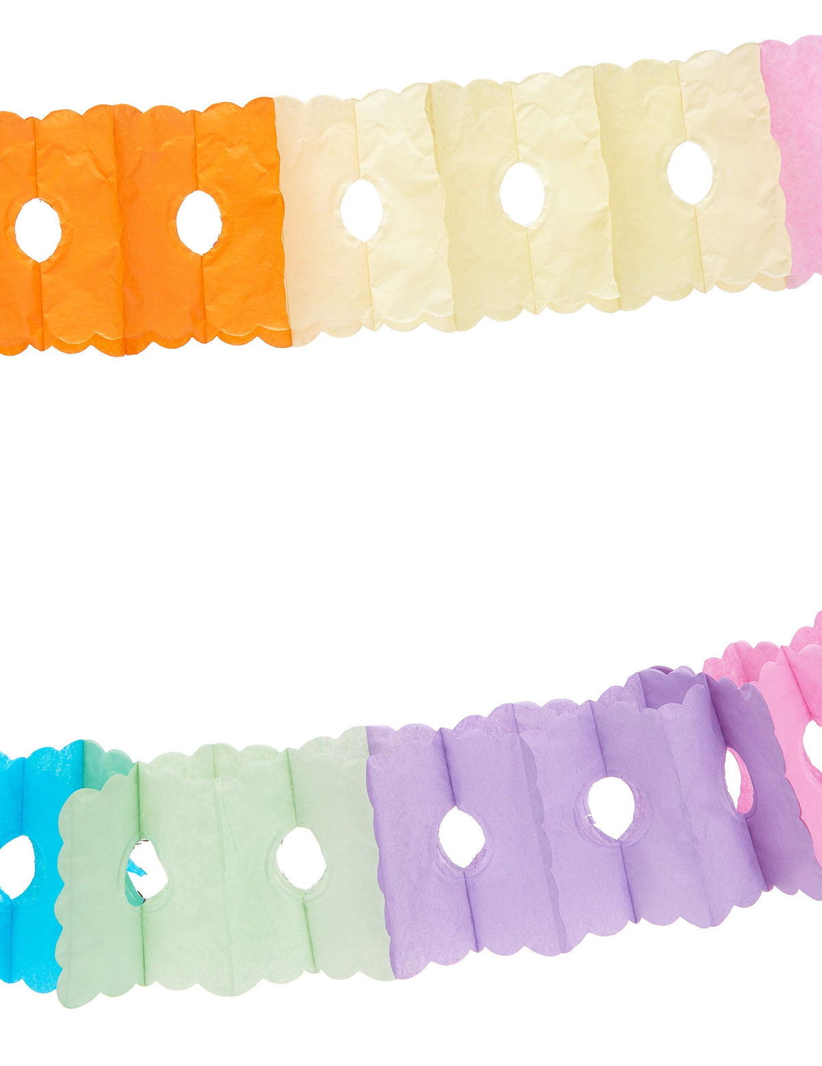 Détail du pliage de la guirlande en papier multicolore pour fête style accordéon