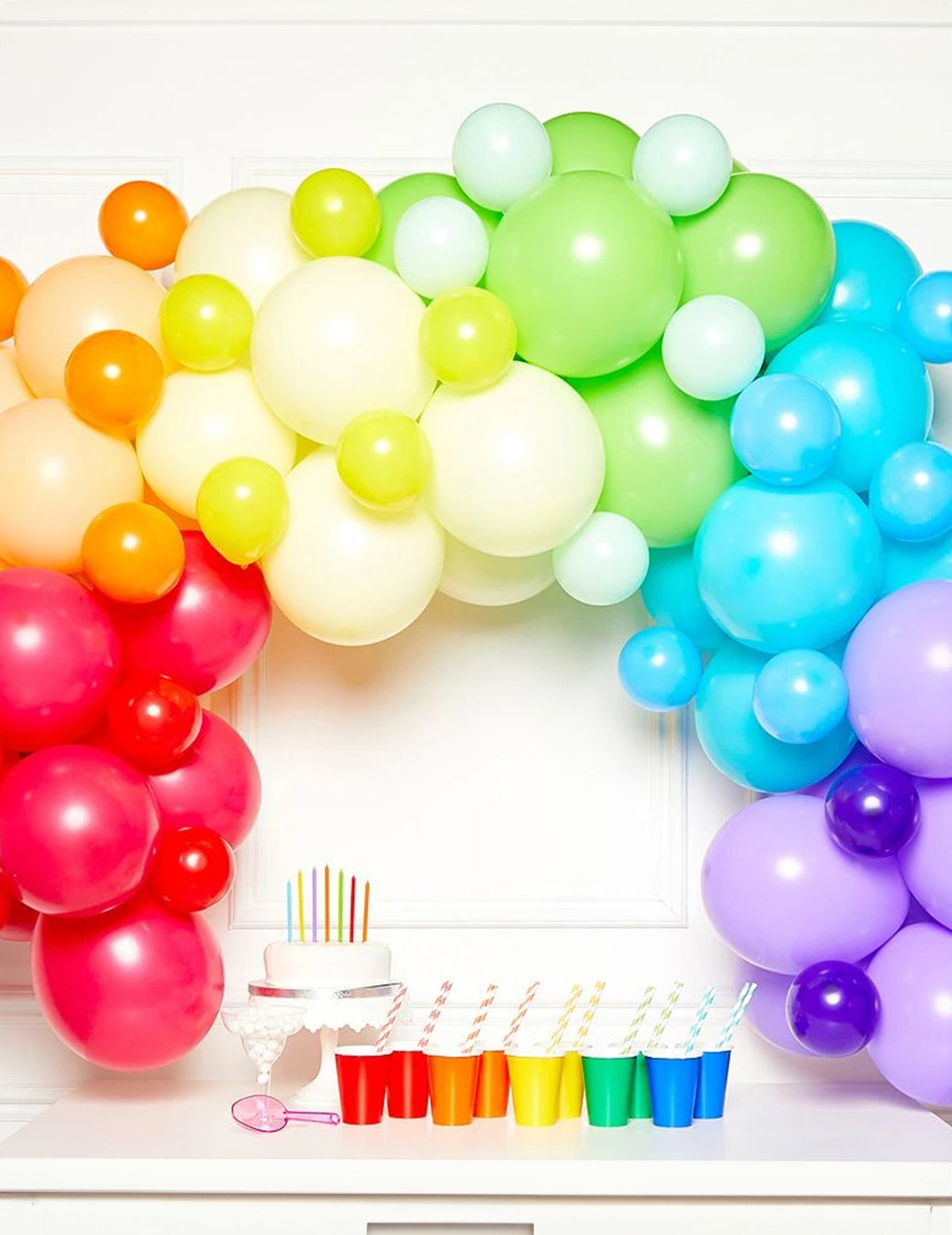 Kit arco de 85 balões multicores para festa com nuances de arco-íris
