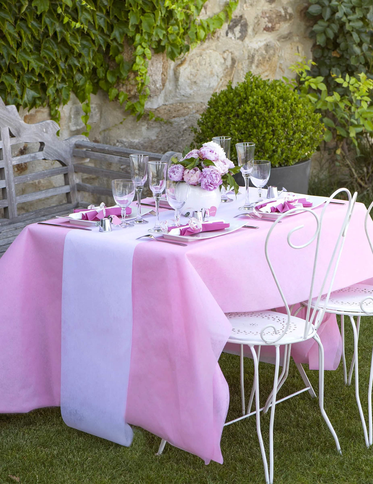 Rolo de toalha de mesa em TNT rosa 120 cm x 10 m