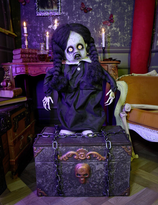 Boneca animada gótica iluminada 92 cm