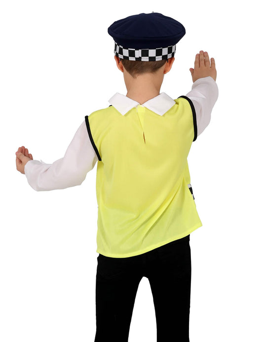 Vue de dos du set de policier anglais