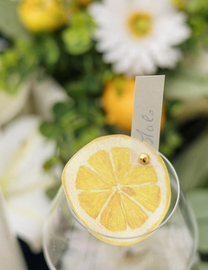 10 marcadores de lugar de papel amarelo em fatia de limão