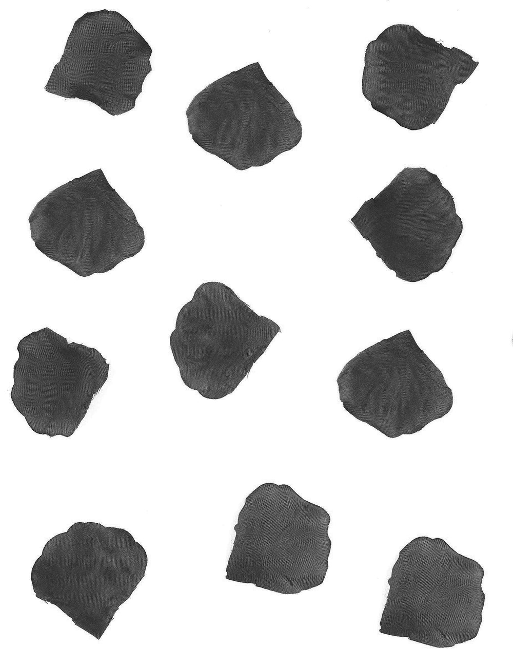 Pétales de rose en tissu pour décoration de table noirs
