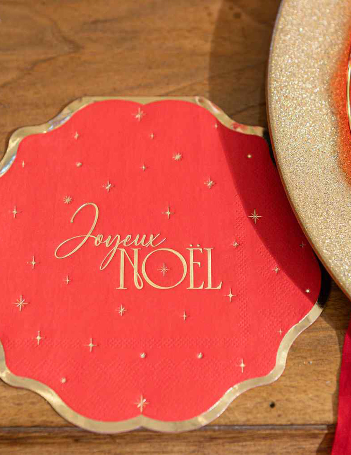 16 guardanapos Feliz Natal intemporal vermelho e dourado 32 x 32 cm