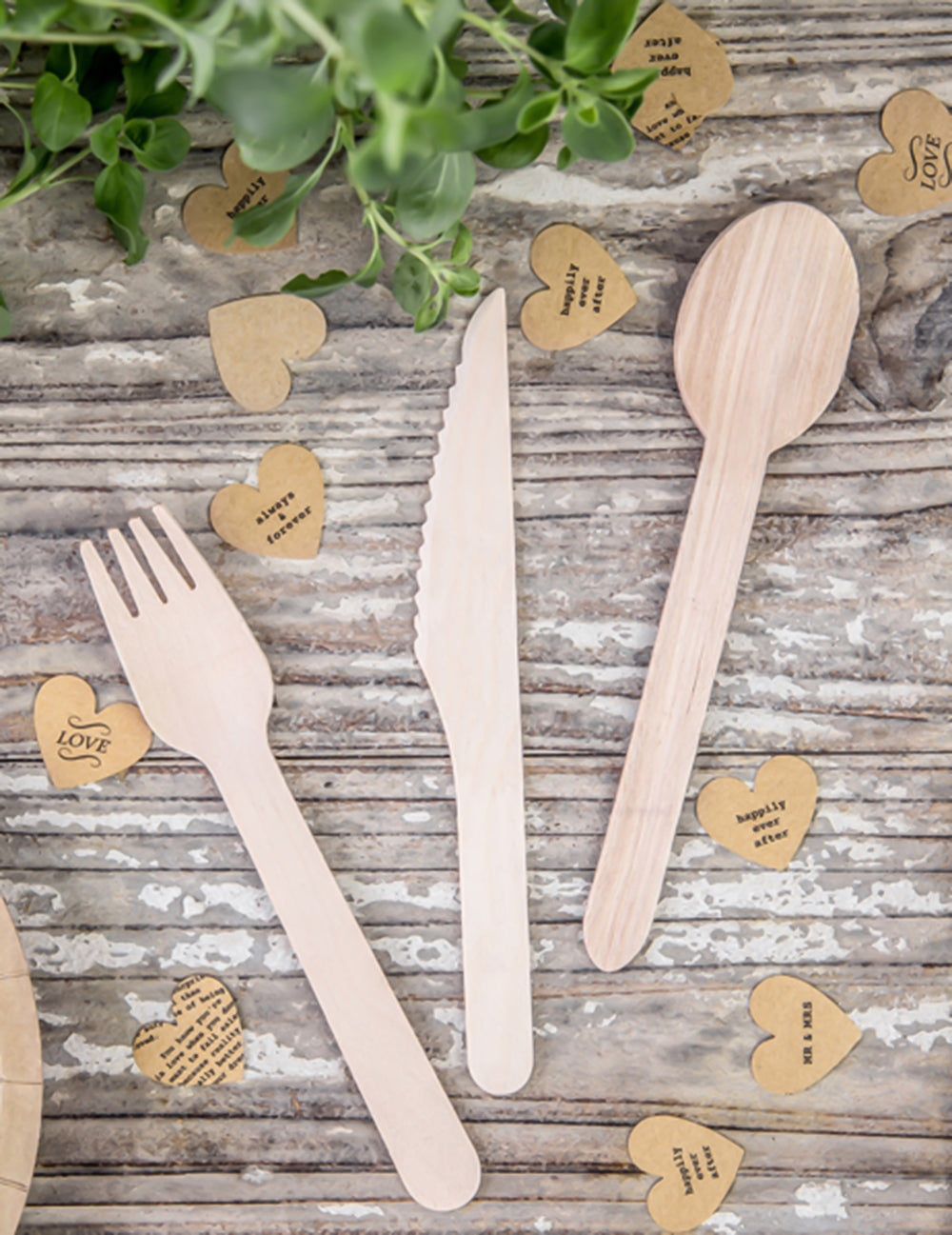 Couverts en bois assortis naturels
