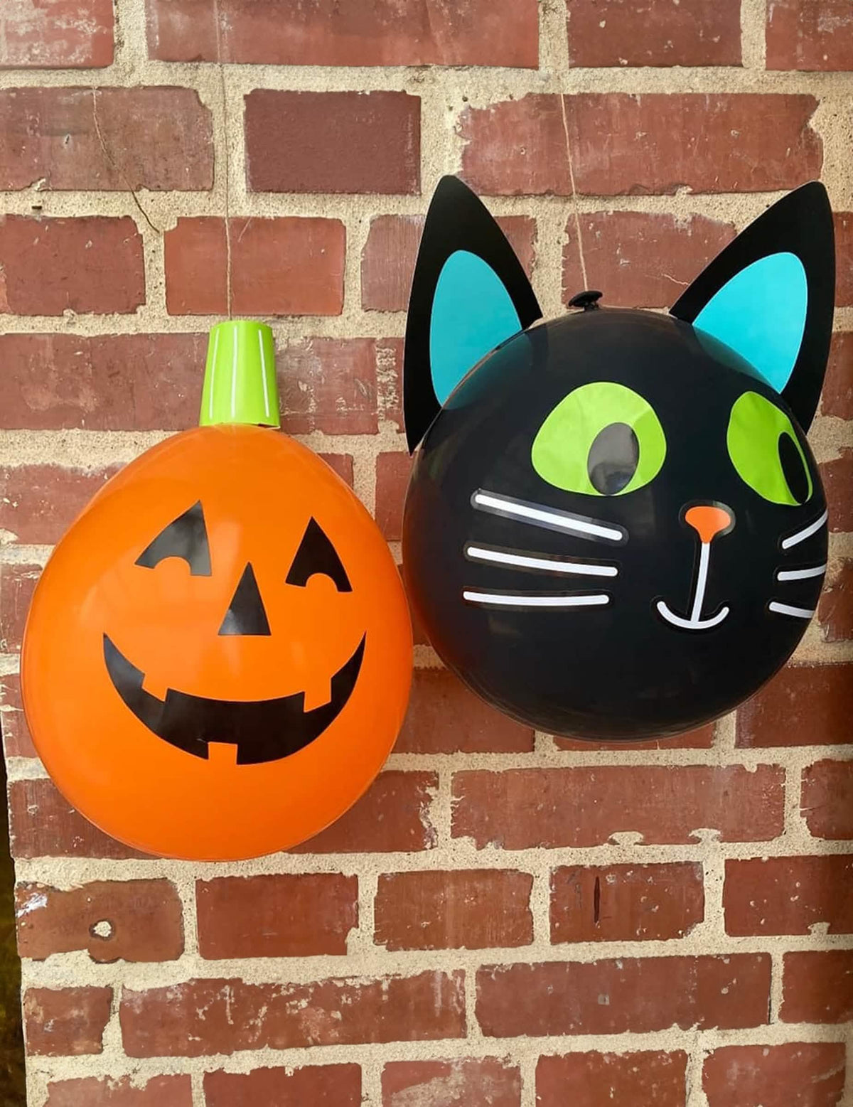 Mise em situação dos balões latex DIY halloween Friends