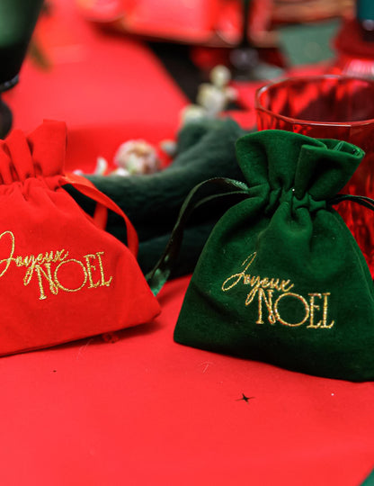 4 saquinhos de veludo vermelho e dourado Feliz Natal 9,5 x 11,5 cm