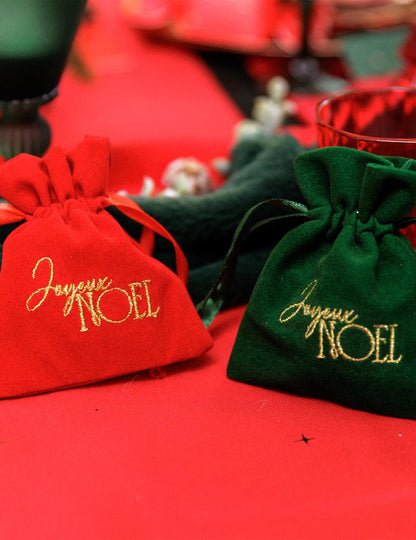 4 saquinhos de veludo verde escuro e dourado Feliz Natal 9,5 x 11,5 cm