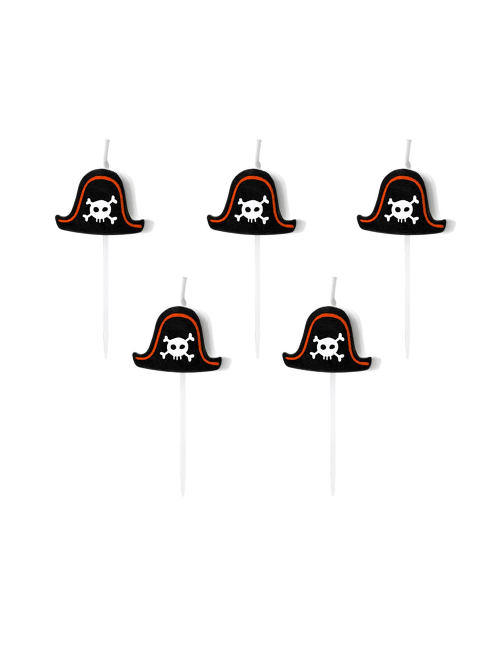 Encenação de velas de aniversário em palito chapéus piratas