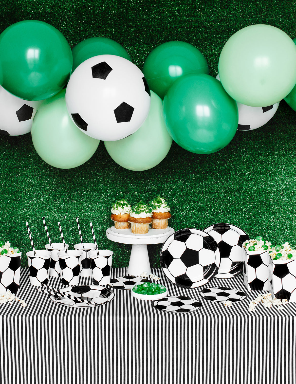 Décoration de table complète des boites à popcorn football