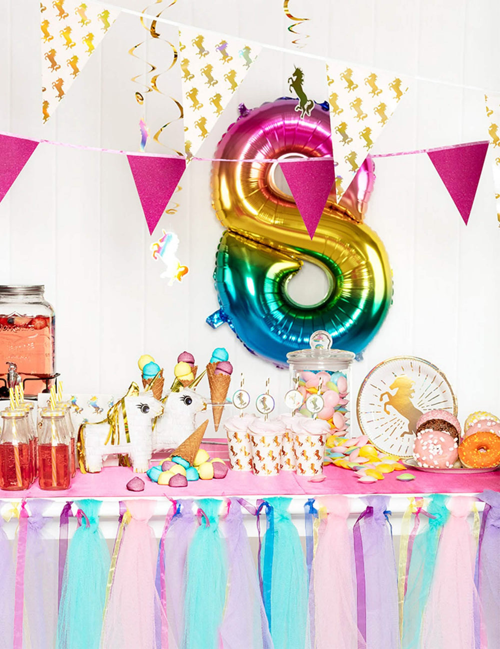 Mise en scène de buffet de fête de gobelets en carton unicórnio Holo