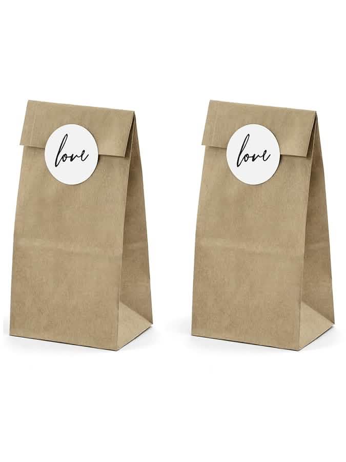 Sacos de kraft com autocolantes love para casamento castanho e branco