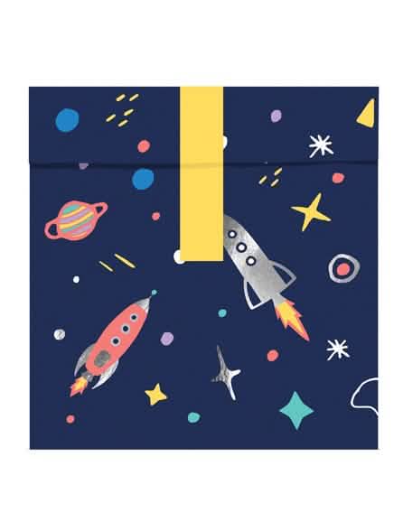Vista frontal do saco fechado dos sacos de prenda em papel space adventure