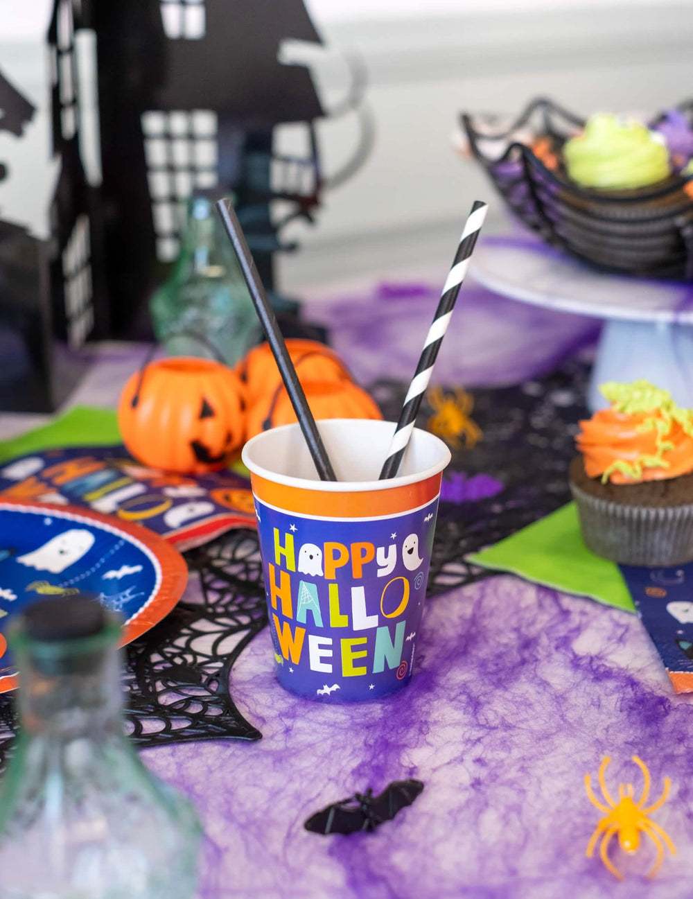 Colocação do copo de cartão halloween friends