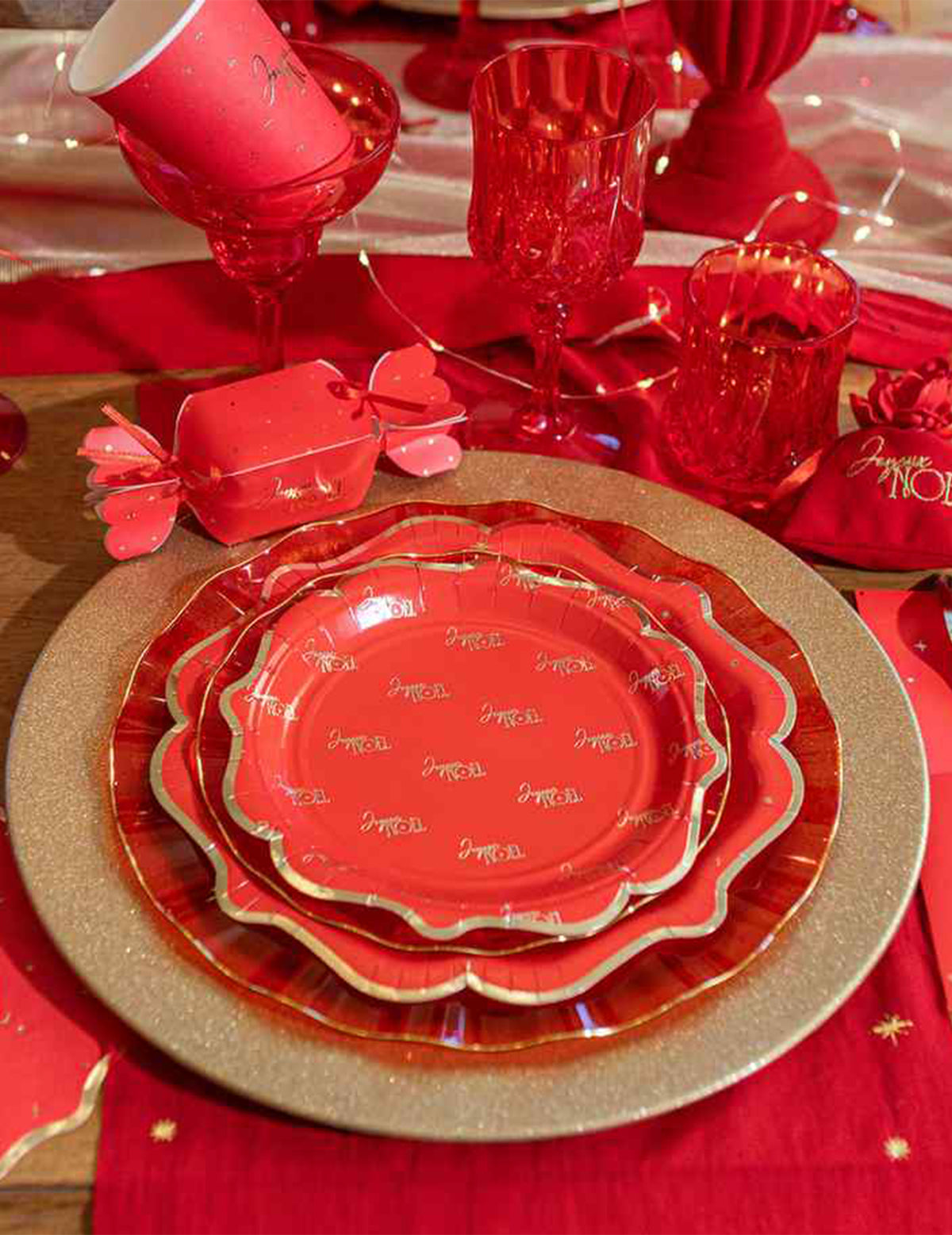 8 pequenos pratos Feliz Natal intemporal vermelho e dourado 18 cm