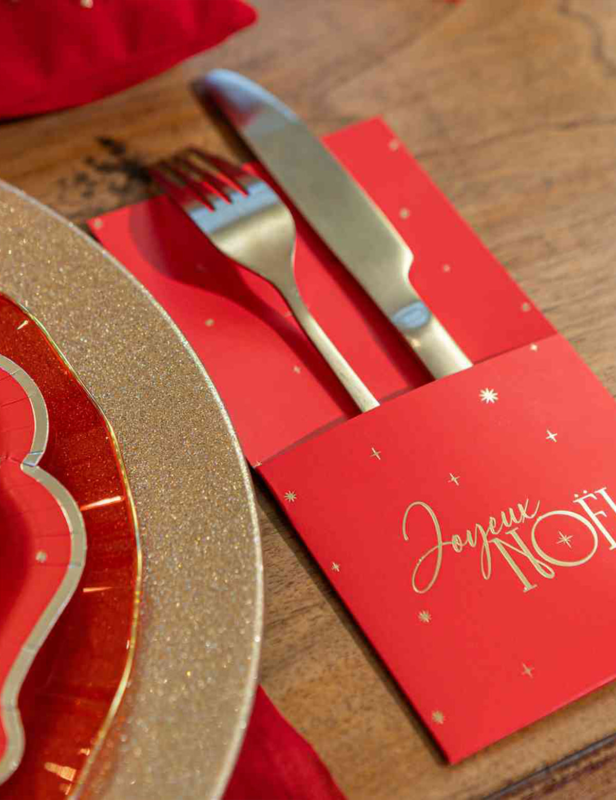 8 porta-talheres Feliz Natal atemporal vermelho e dourado 10 x 20 cm