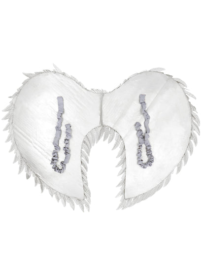 Détail des bretelles élastiques des ailes d'ange glamour