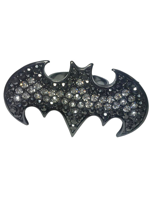 Détail des strass de la bague Batgirl