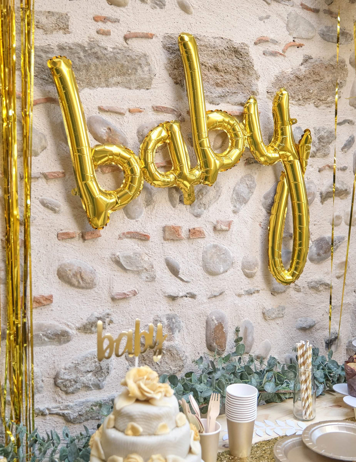 Colocação em cena do balão de alumínio baby para decoração