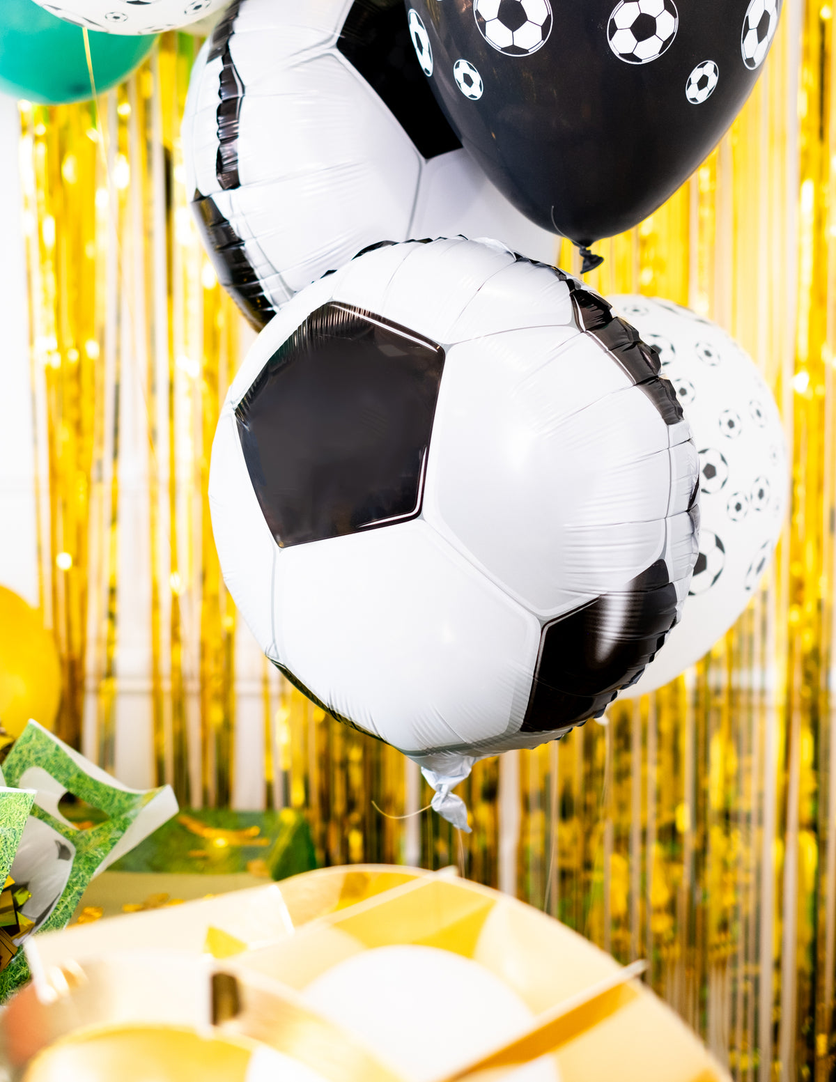 Composition décorative du ballon aluminium Foot party