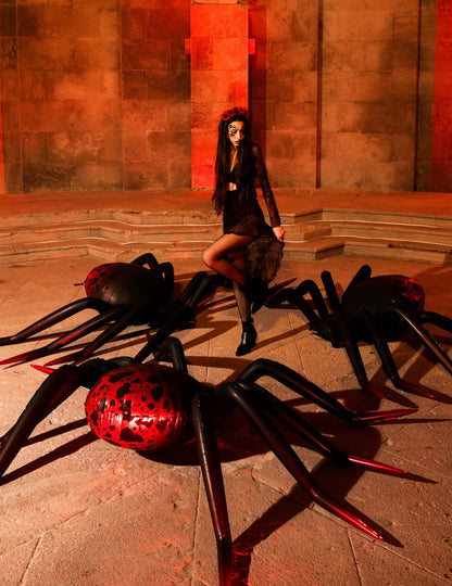 Balão de alumínio com suporte Aranha XXL preto e vermelho 275 x 152 cm