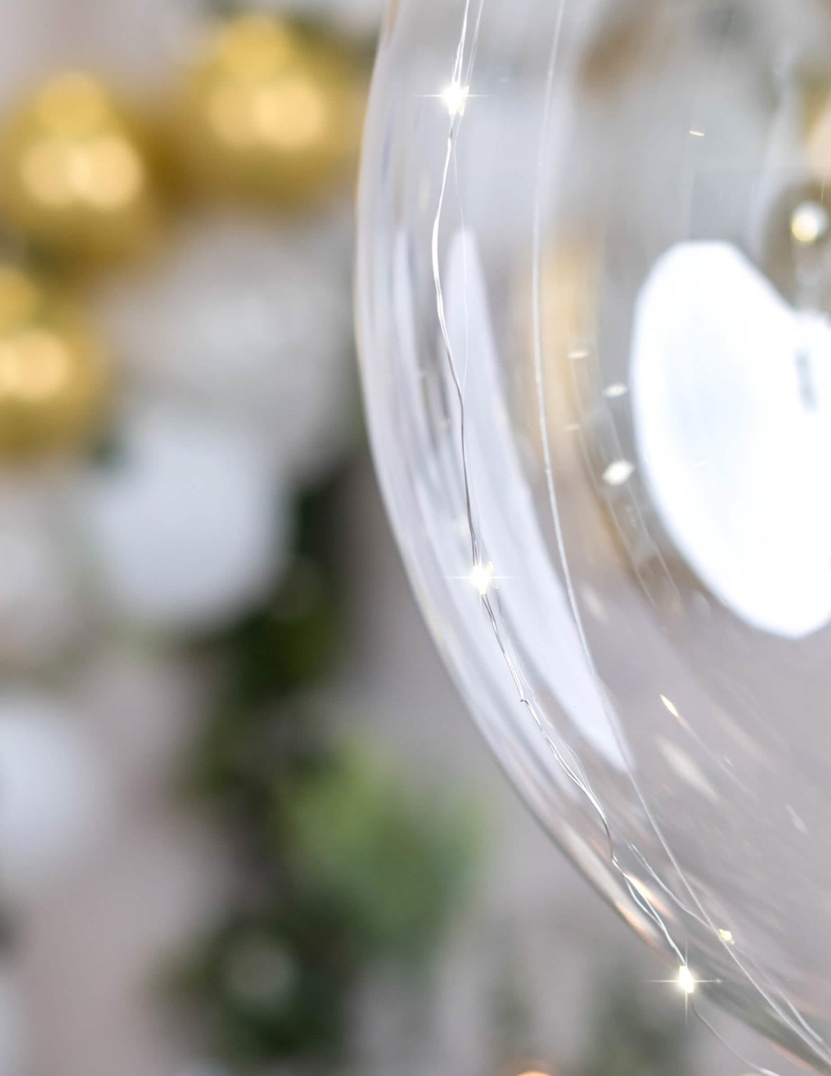 Detalhe do fio LED do balão bolha cristal transparente para festa