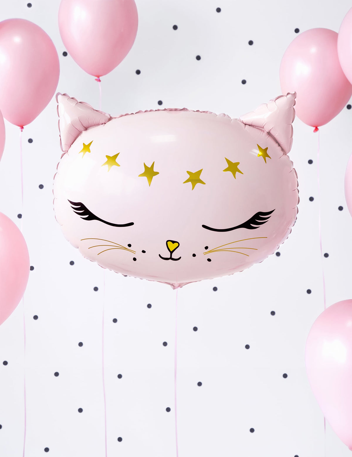 Mise en situation du ballon en aluminium chat pour enfant