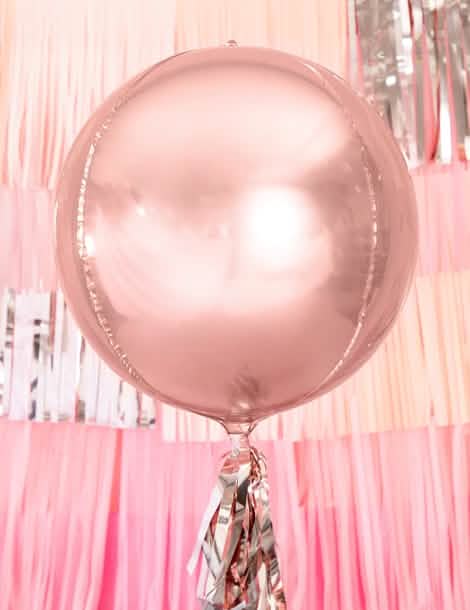 Encenação do balão esférico em alumínio ouro rosa metalizado