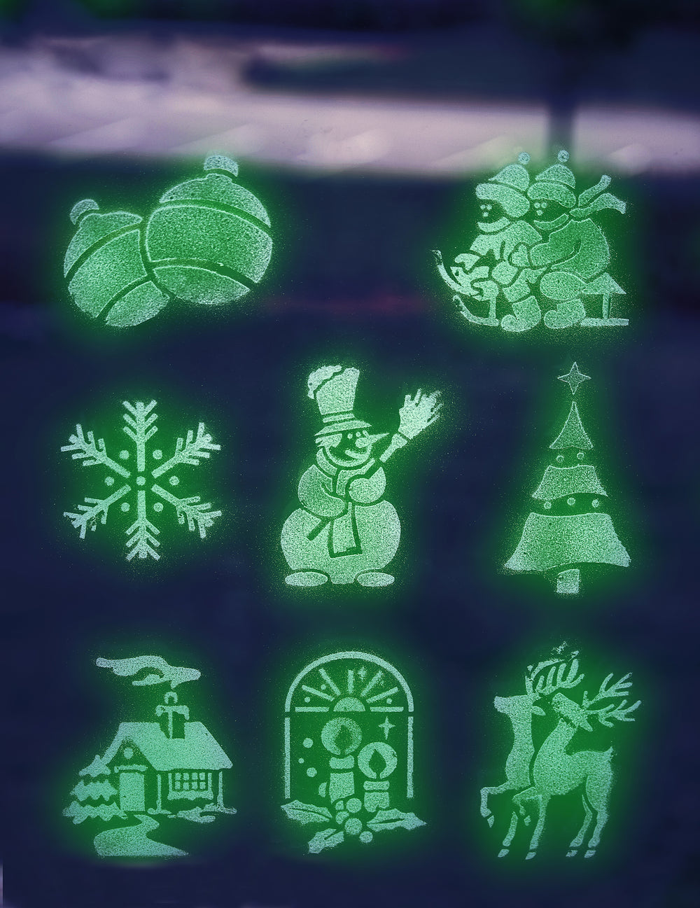 Aperçu des différents motifs phosphorescents de la bombe de neige de Noël phosphorescente avec pochoirs