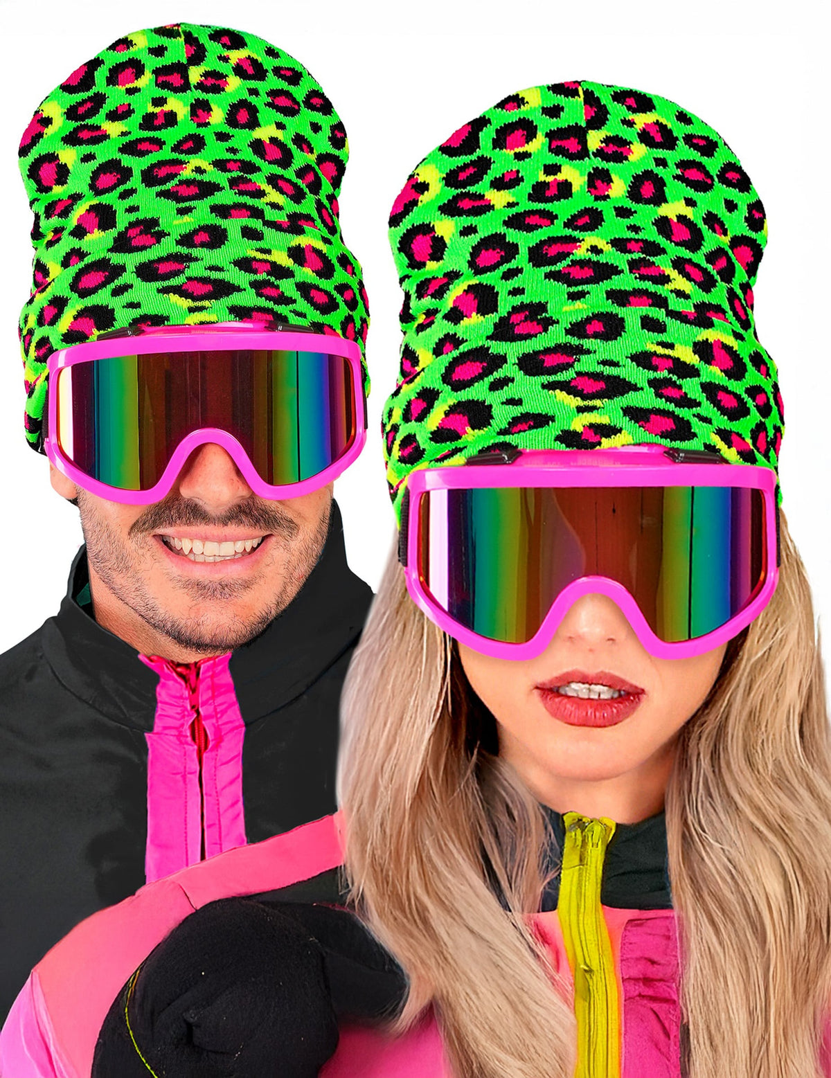 Vue de face du bonnet léopard pour adulte porté avec des lunettes de ski
