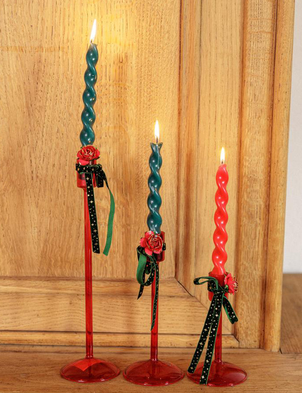 Candelabro Elegance em vidro vermelho 20 cm