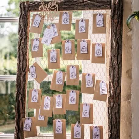 Calendário do advento com cenário de momentos bonitos, 25 bolsos para personalizar