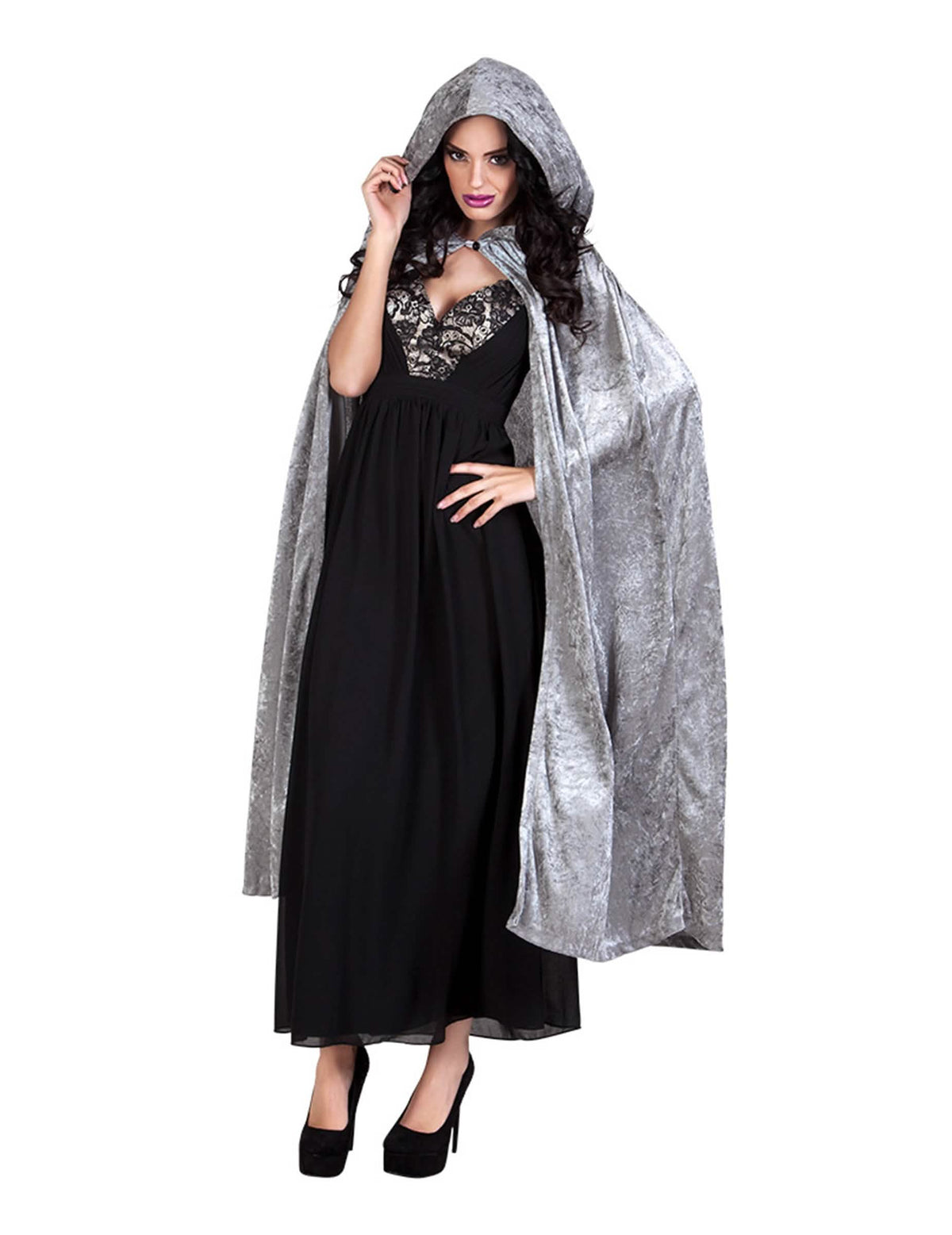 Vista frontal com capuz da capa halloween