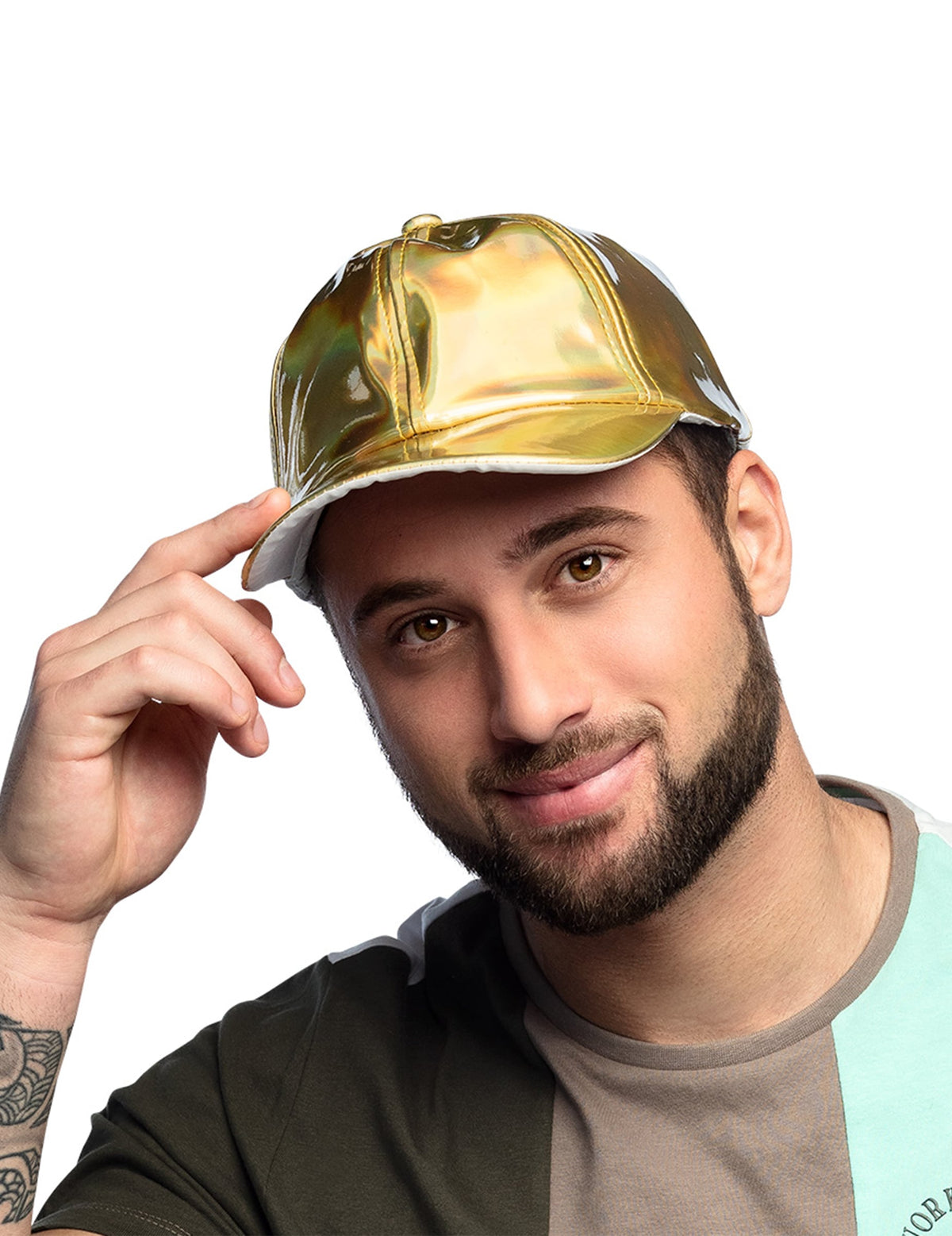 Vue de face de la casquette dorée iridescente pour adulte