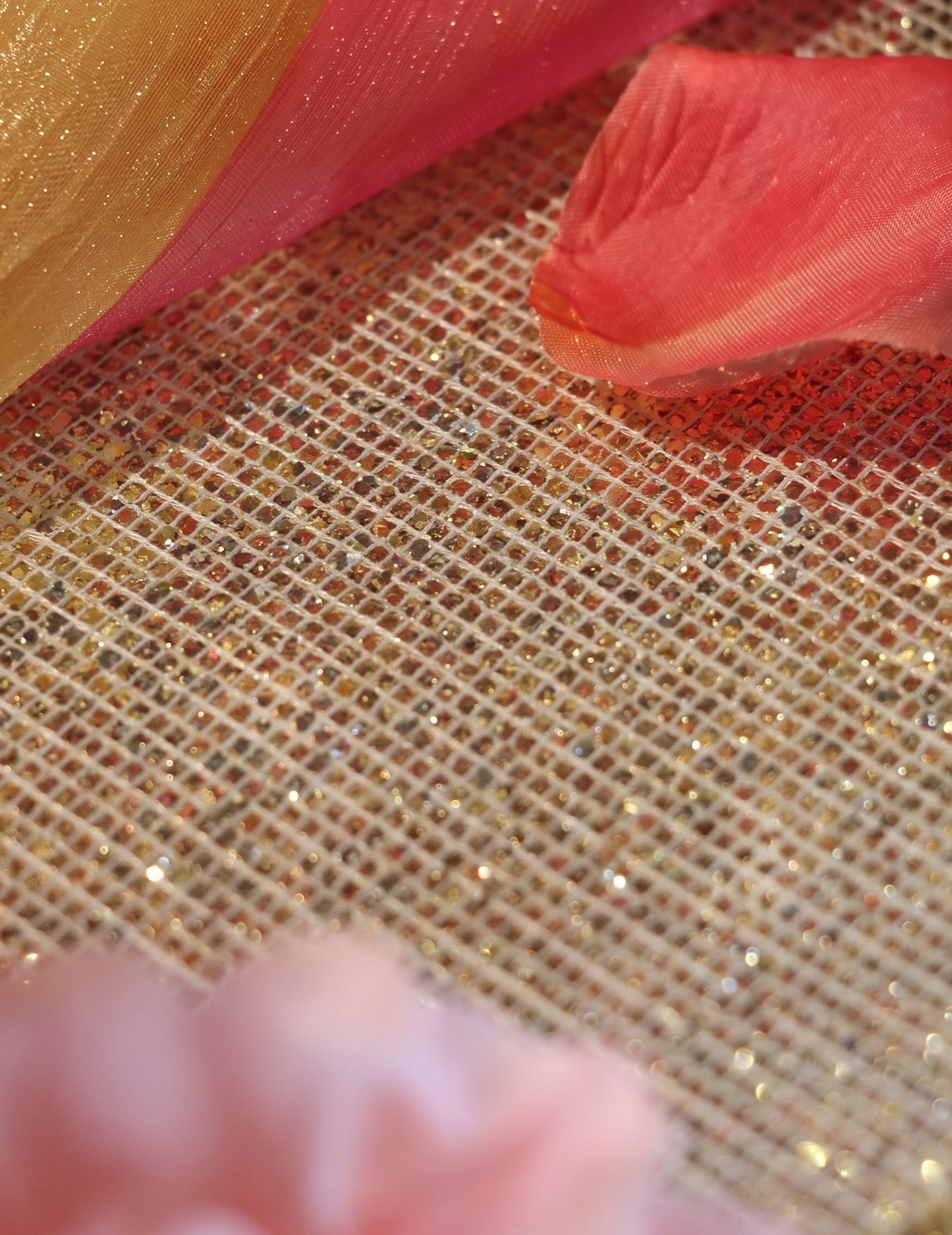 Caminho de mesa brilhante dourado 3 m